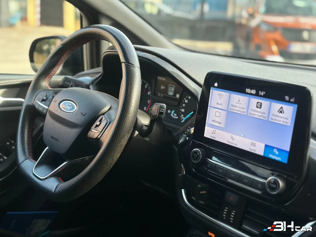 Ford Fiesta - photo 18