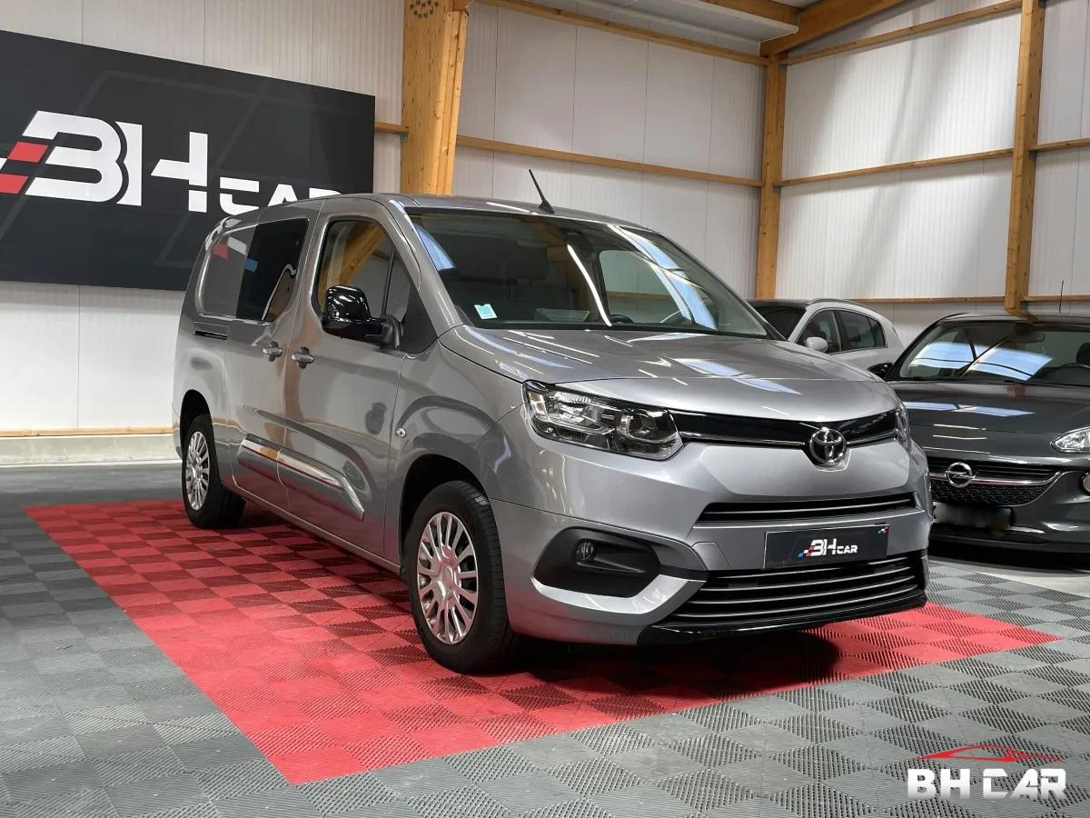 Image Toyota Pro Ace City Verso