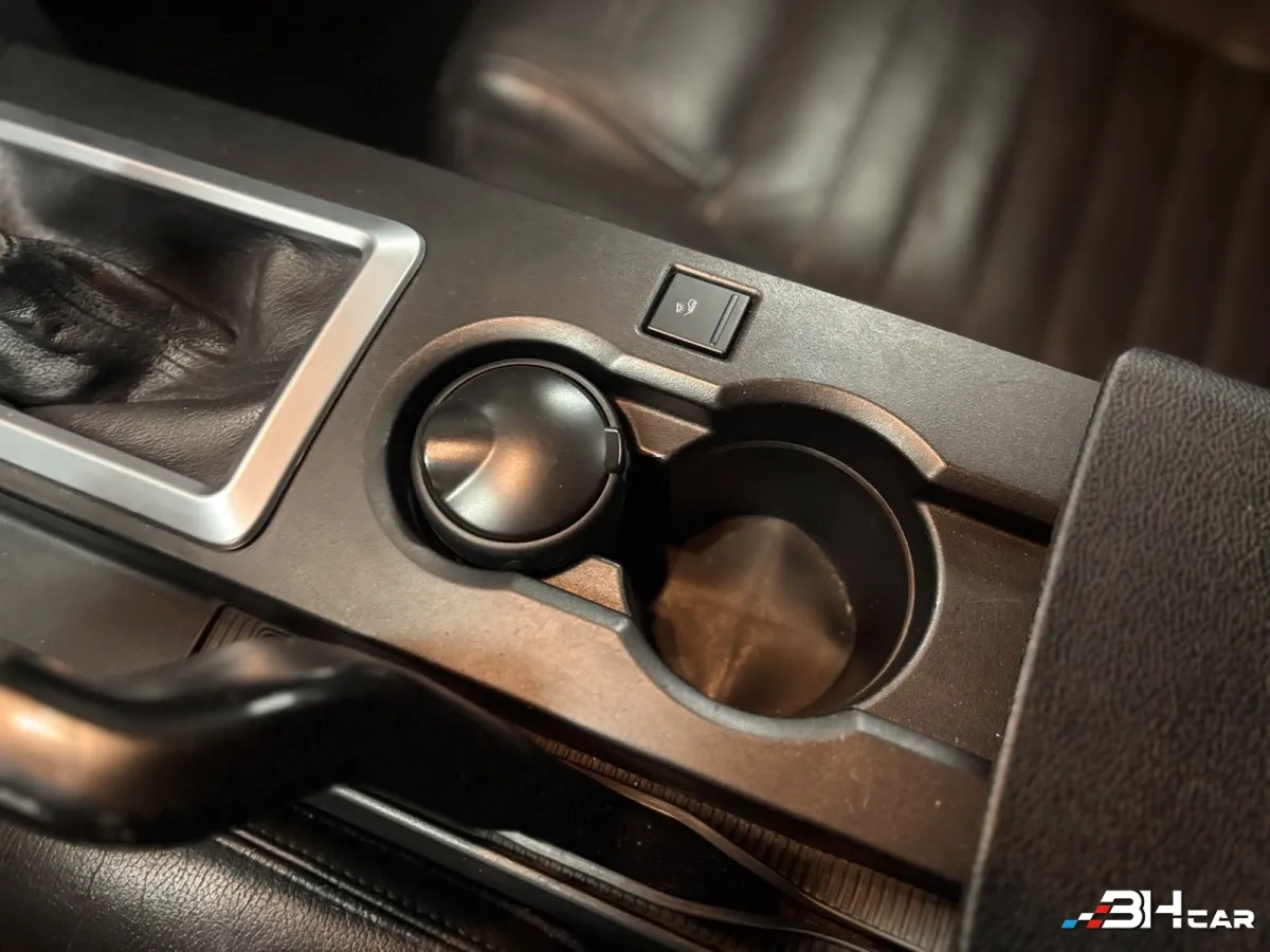 Ford Mustang - photo 33