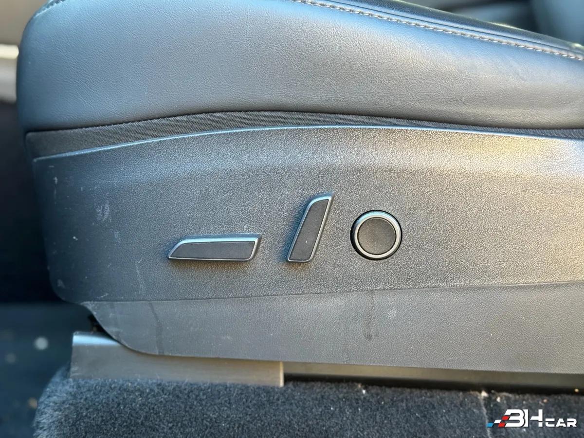 Aperçu indisponible de Tesla Model-y