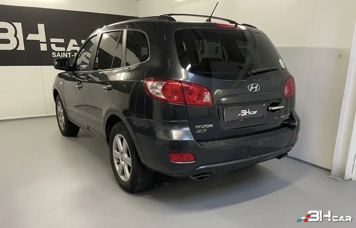Hyundai Santa Fe - photo 6