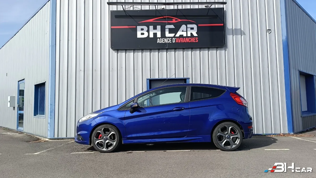 Ford Fiesta - photo 3