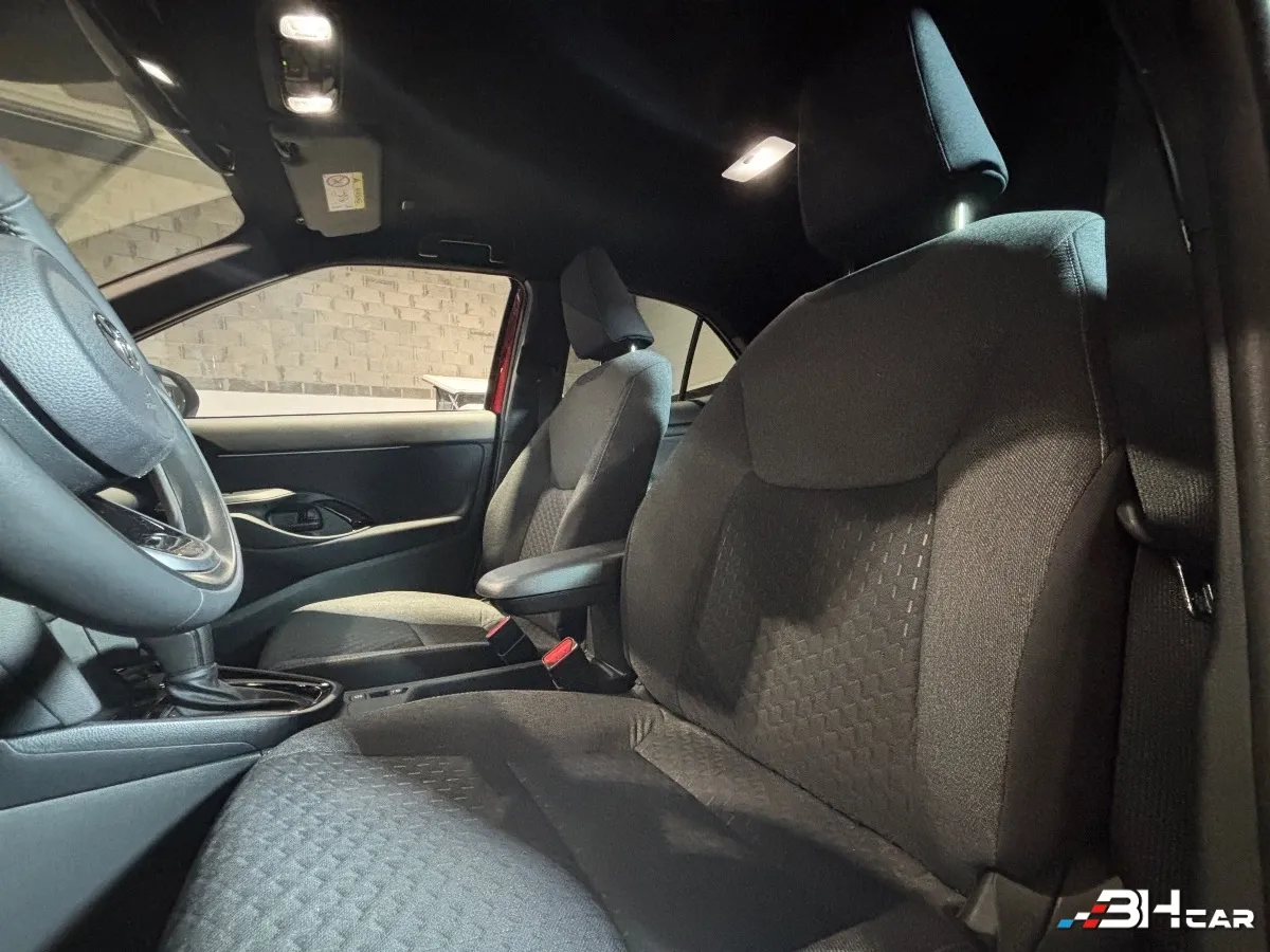 Toyota Yaris - photo 14
