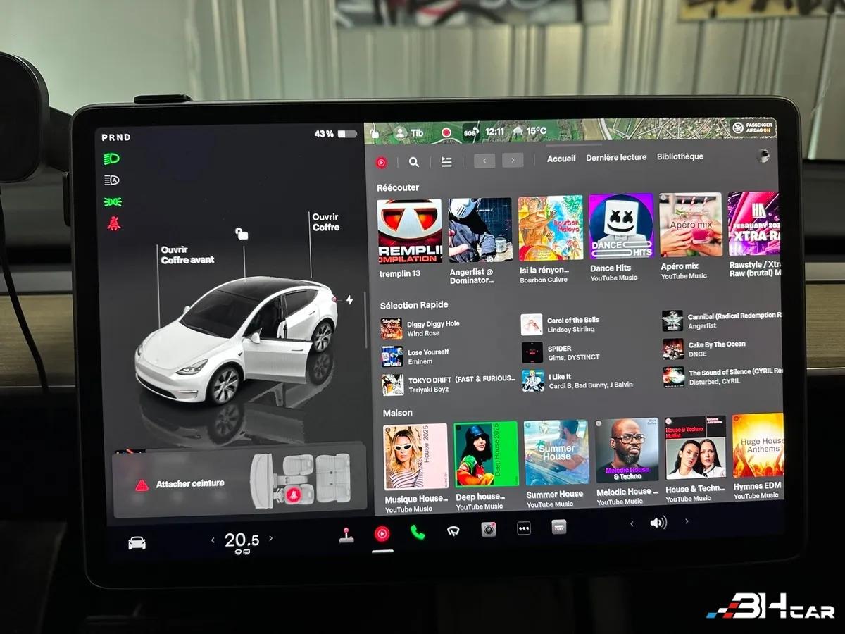 Aperçu indisponible de Tesla Model-y