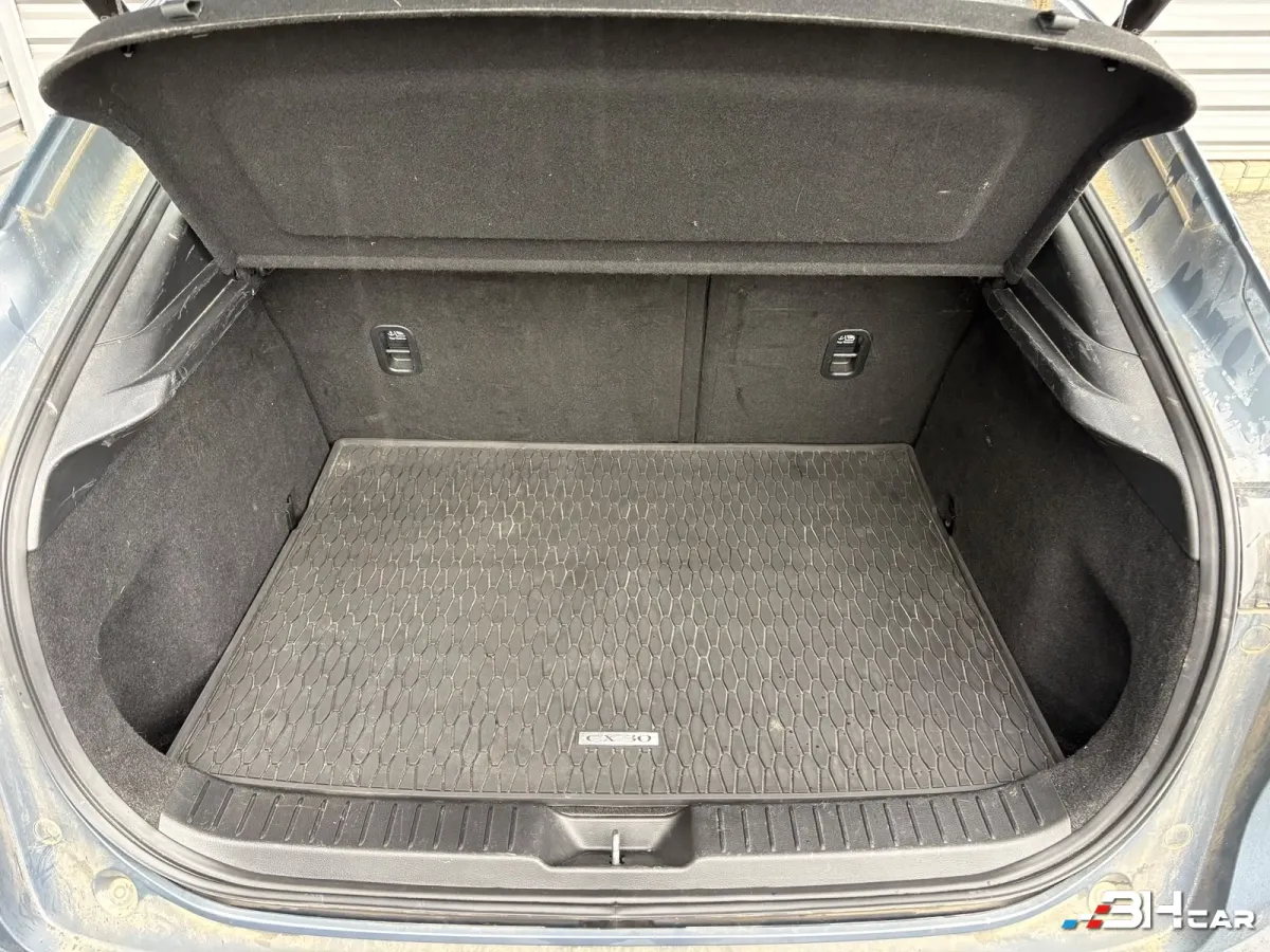 Mazda Cx-30 - photo 23