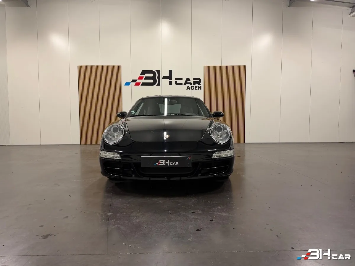 Porsche 911 - photo 2
