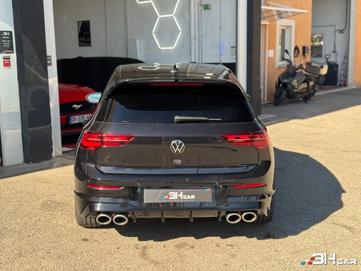 Volkswagen Golf - photo 8