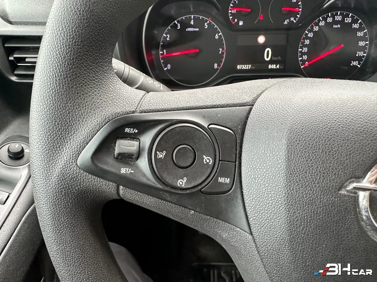 Opel Combo Life - photo 18