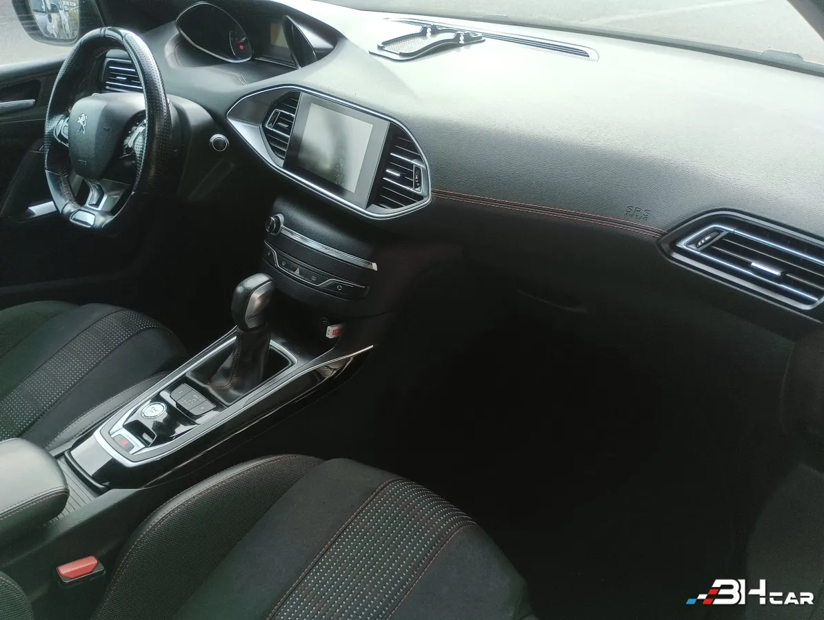Peugeot 308 - photo 16