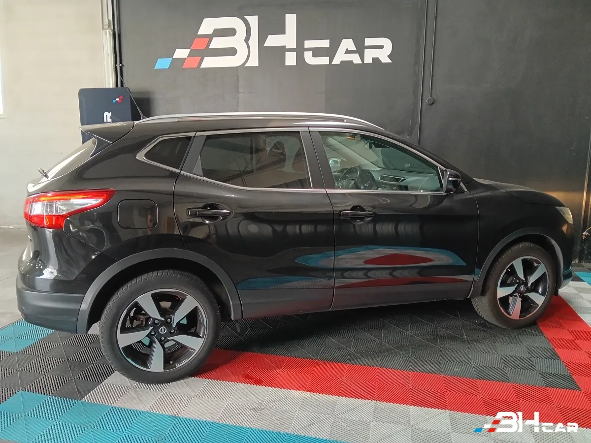 Nissan Qashqai - photo 9