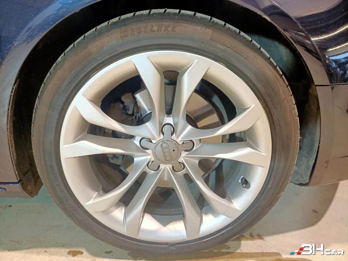 Aperçu indisponible de Audi A4