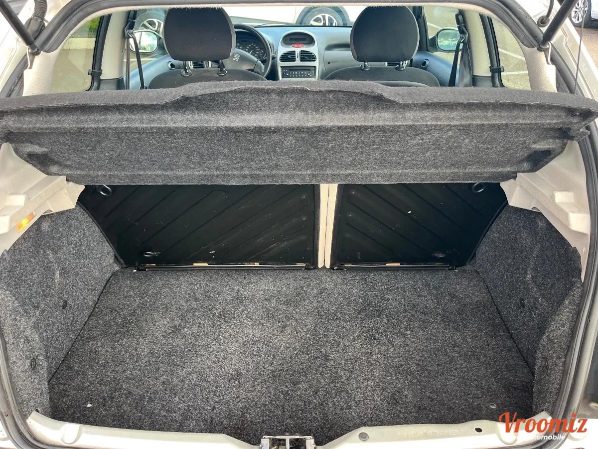 Peugeot 206 1.1 60 X-LINE