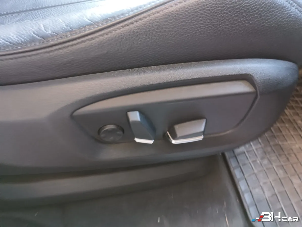 Bmw X5 - photo 33