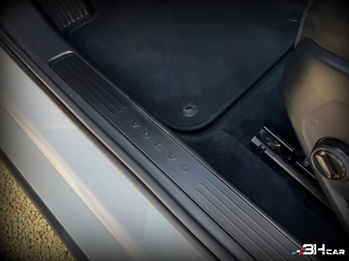 Volvo V60 - photo 18