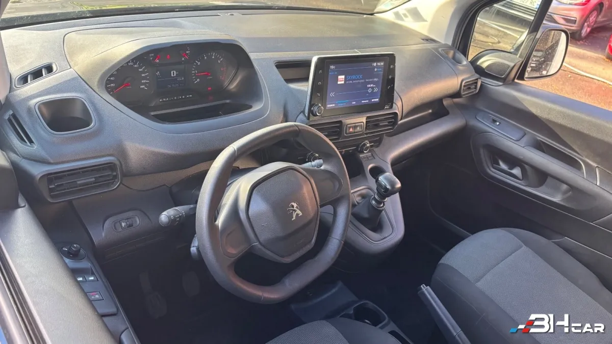 Peugeot Partner Vu - photo 7
