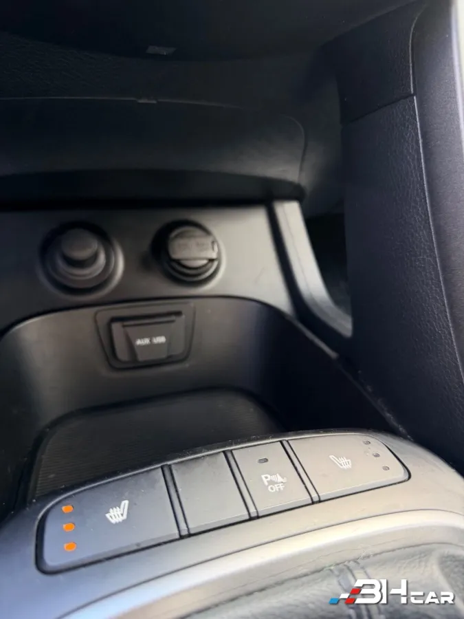 Hyundai Santa Fe - photo 10