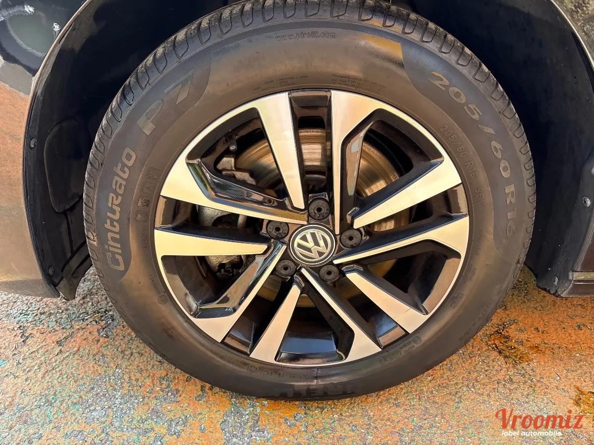 Volkswagen Touran 1.6 TDI 115 BLUEMOTION CONFORT LINE BUSINESS DSG BVA 7 PLACES