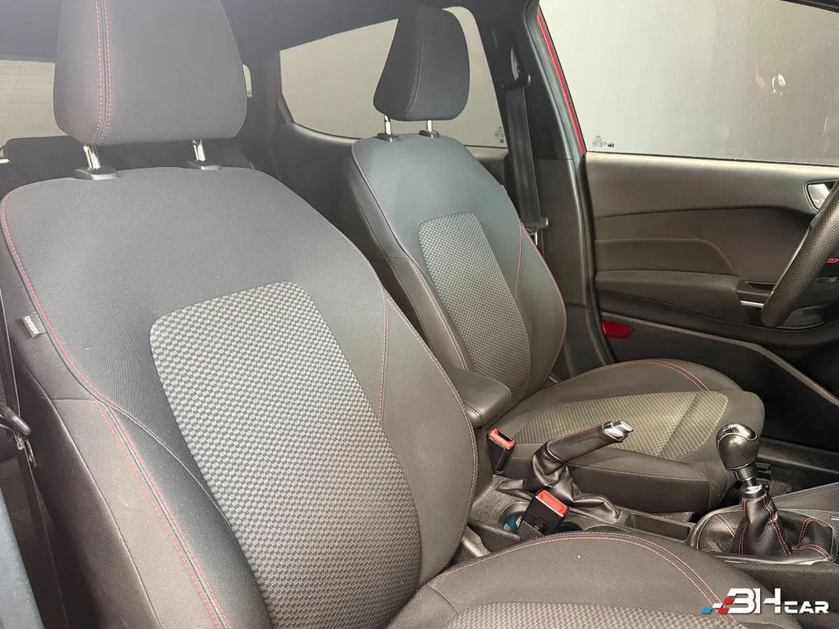 Ford Fiesta - photo 9