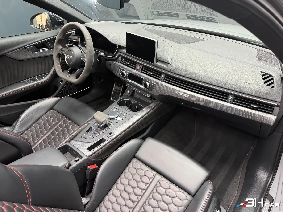 Audi Rs4 - photo 15