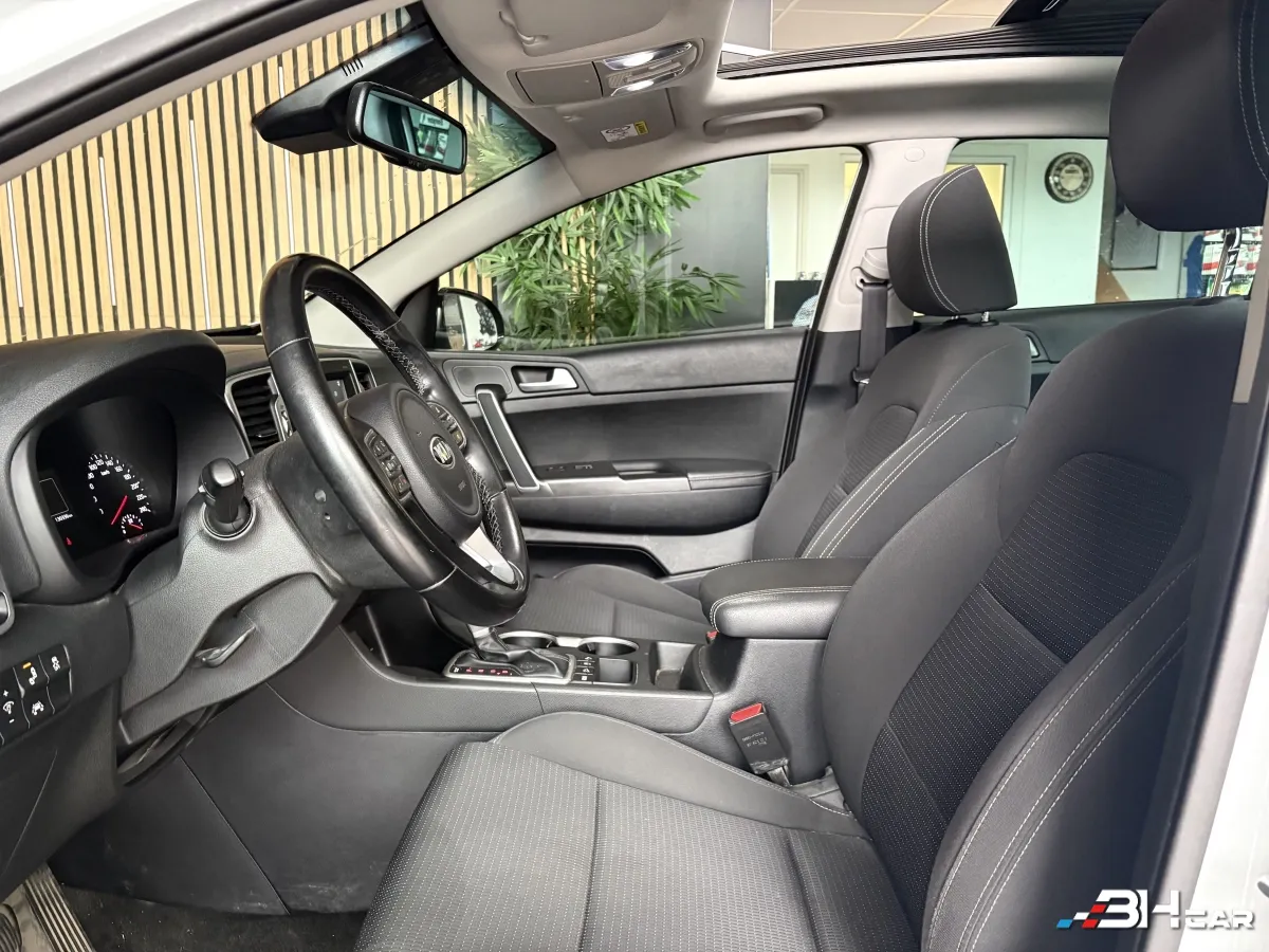 Kia Sportage - photo 11