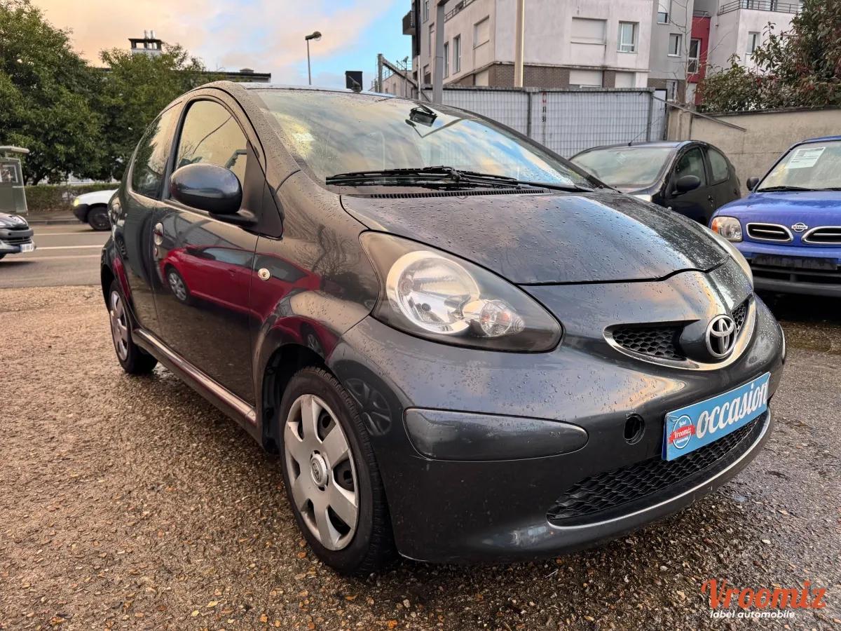 Toyota Aygo 1.0 VVTI 70 CONFORT