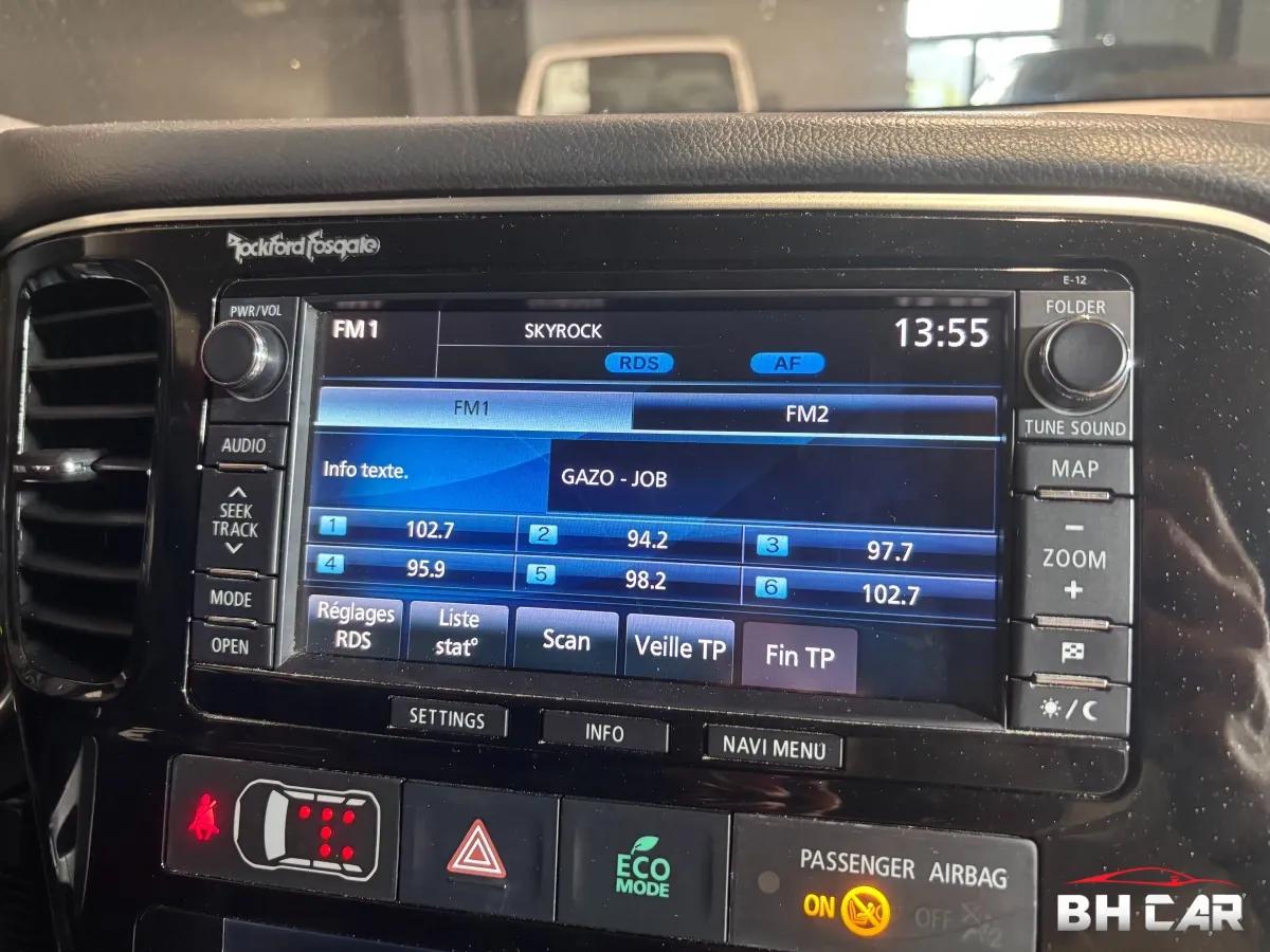 Aperçu indisponible de Mitsubishi Outlander