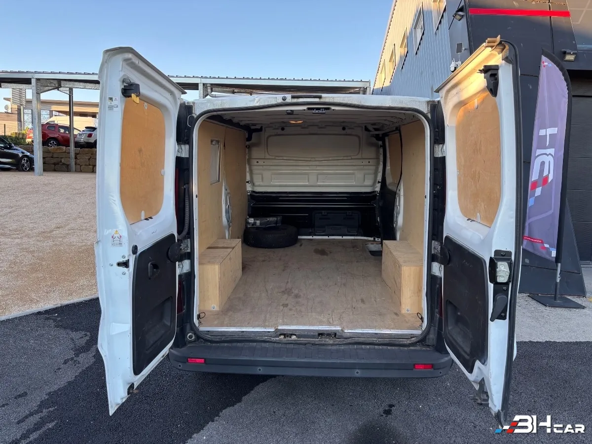 Renault Trafic Vu - photo 23