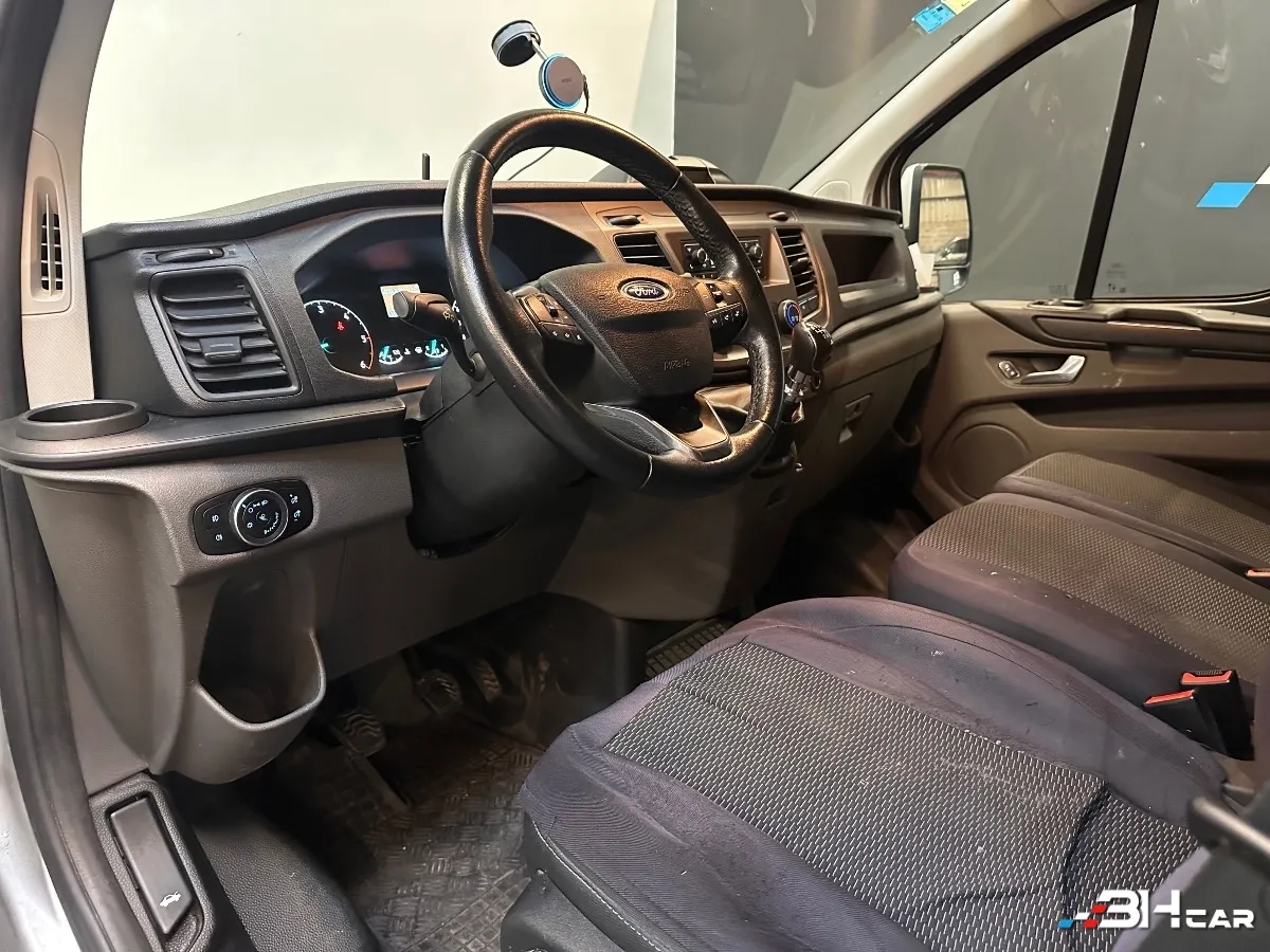 Ford Transit Custom Vu - photo 3