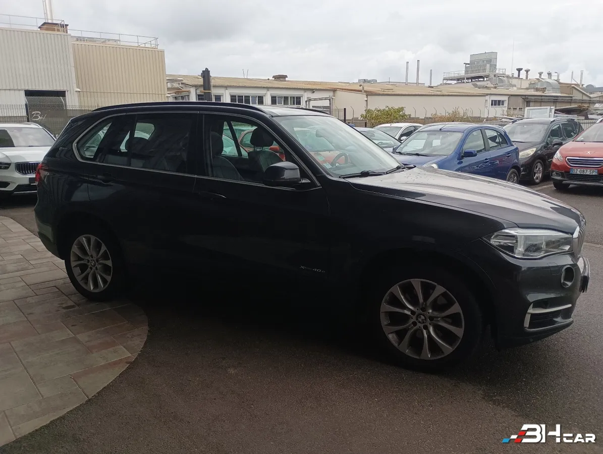 Bmw X5 - photo 6