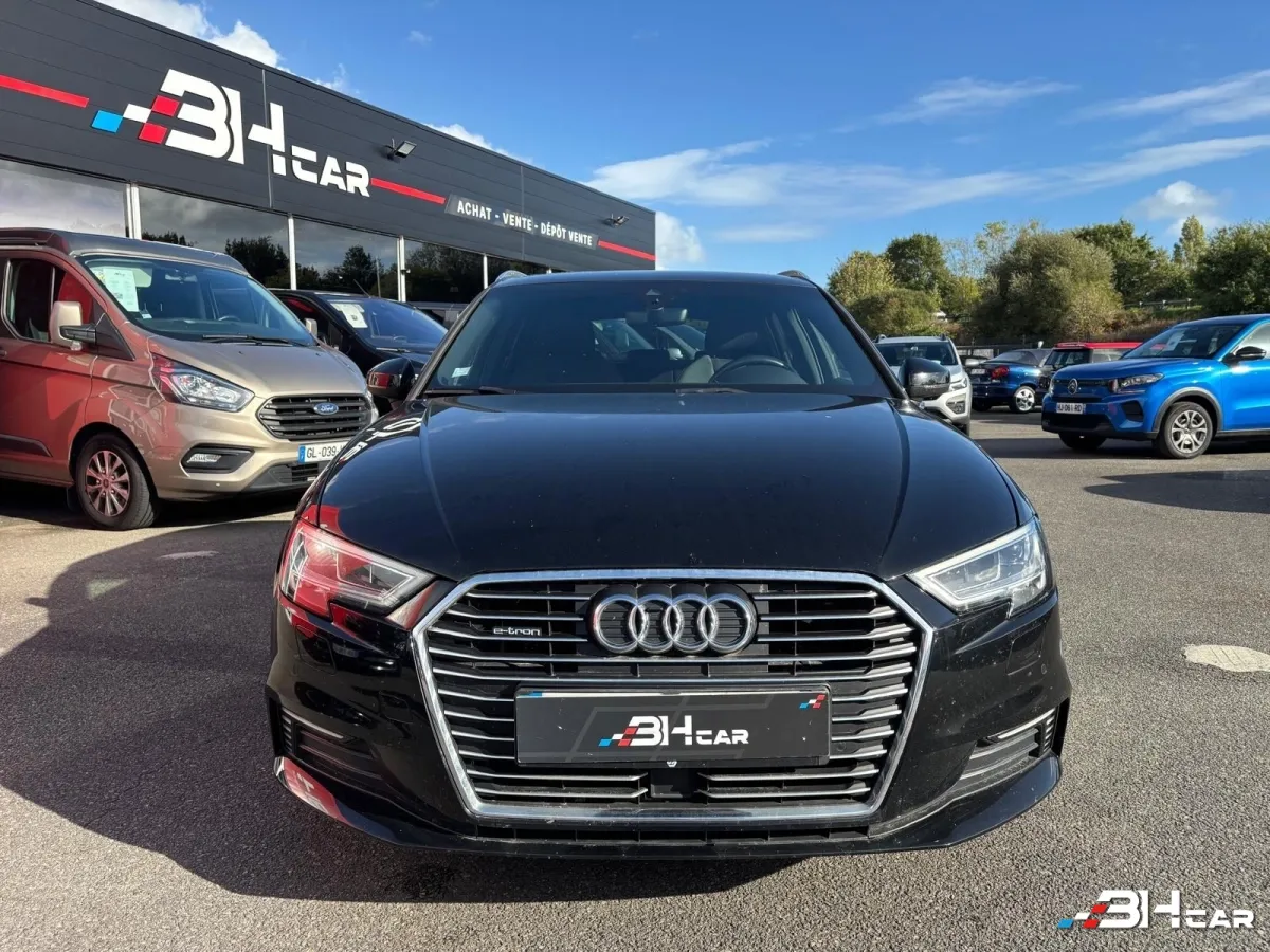 Audi A3 - photo 2