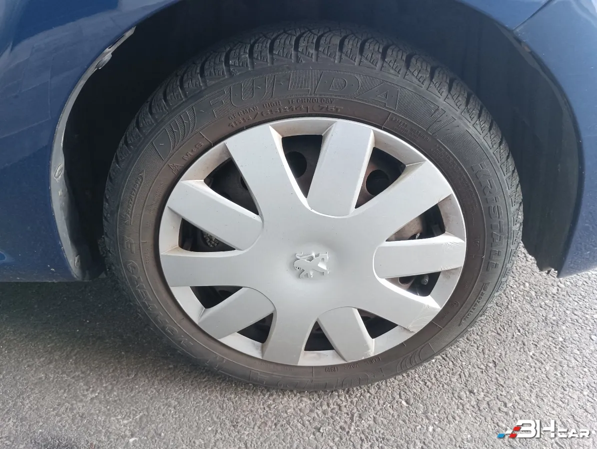 Peugeot 107 - photo 13