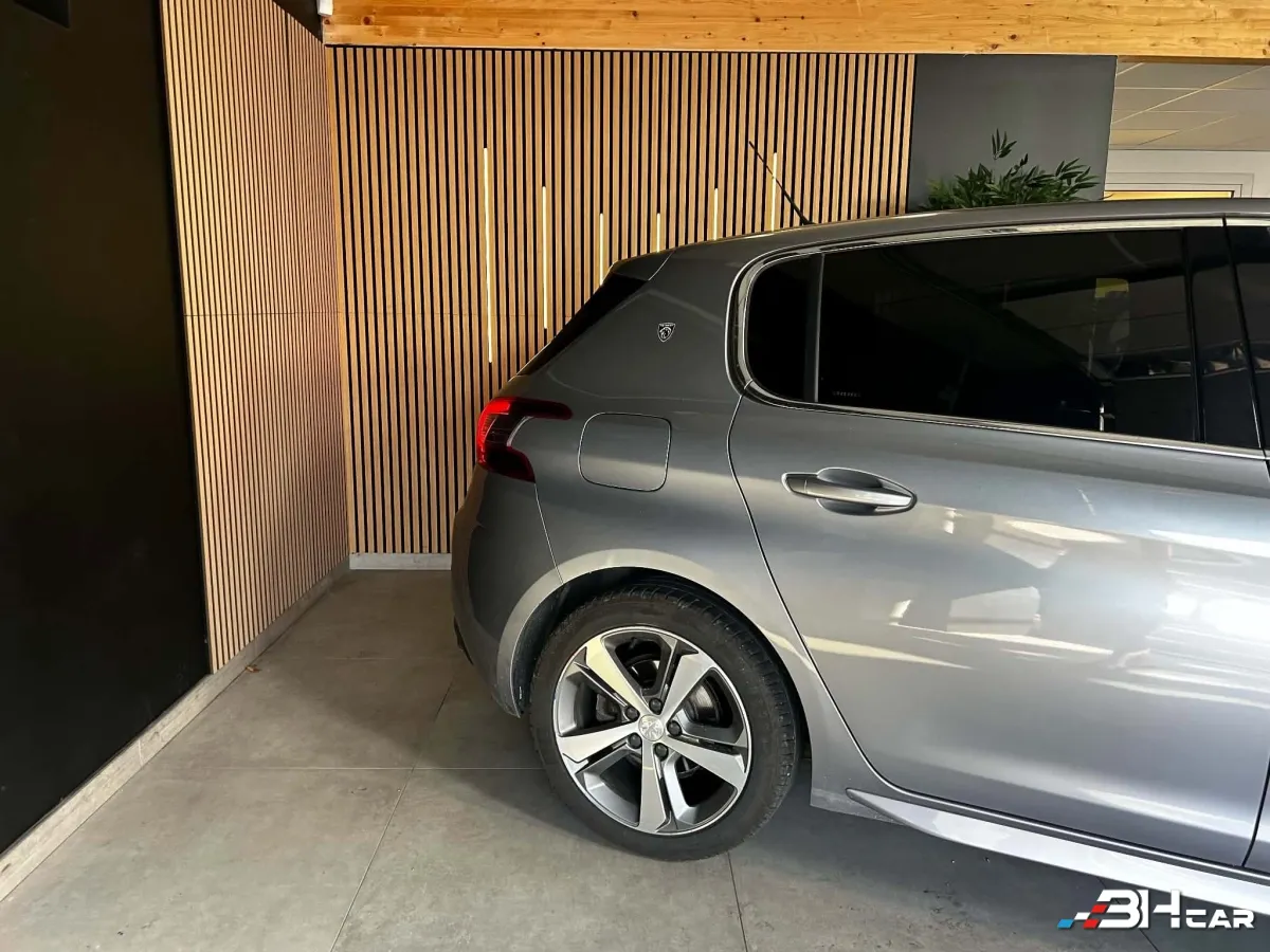 Peugeot 308 - photo 8