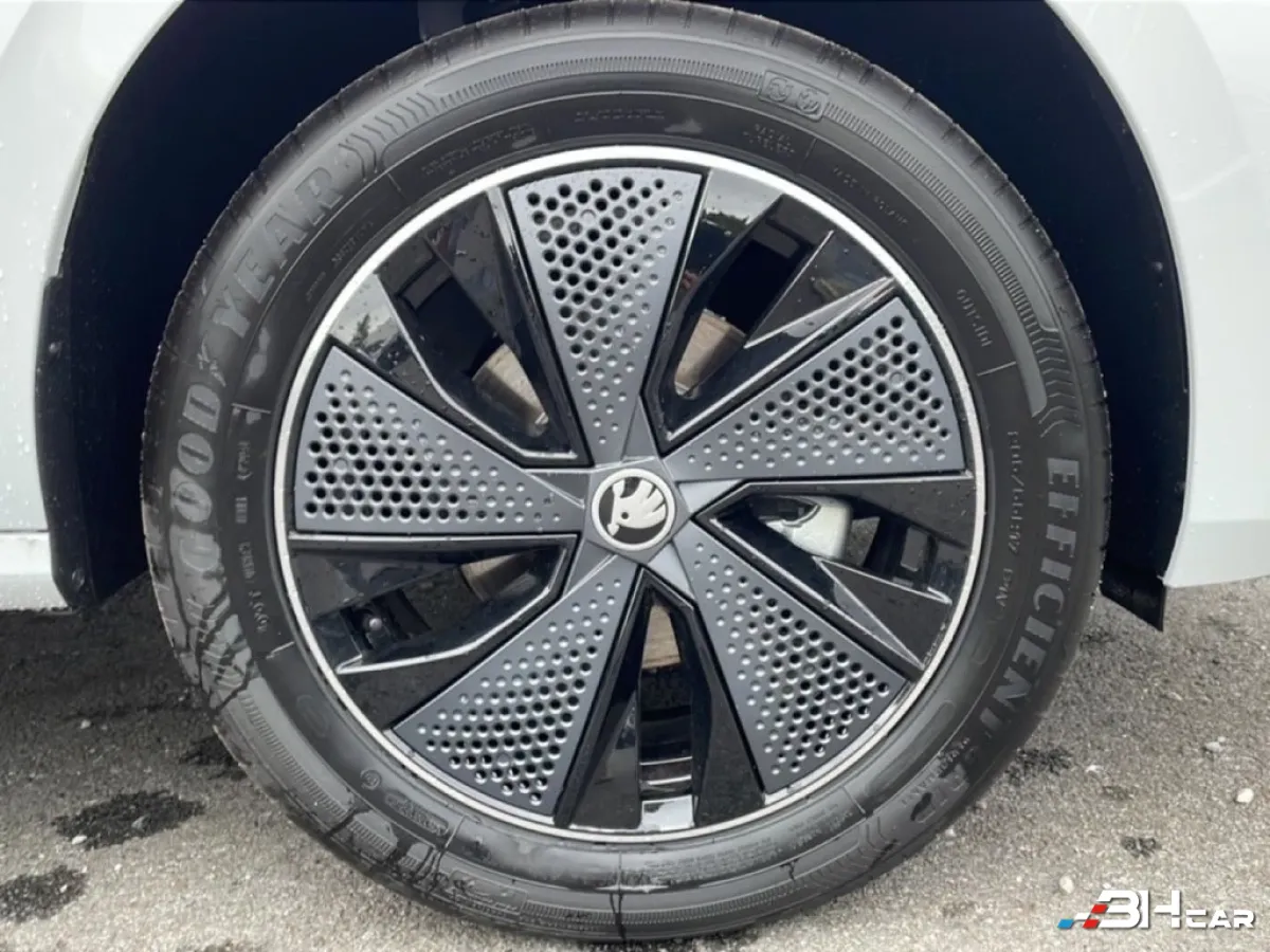 Skoda Kamiq - photo 17