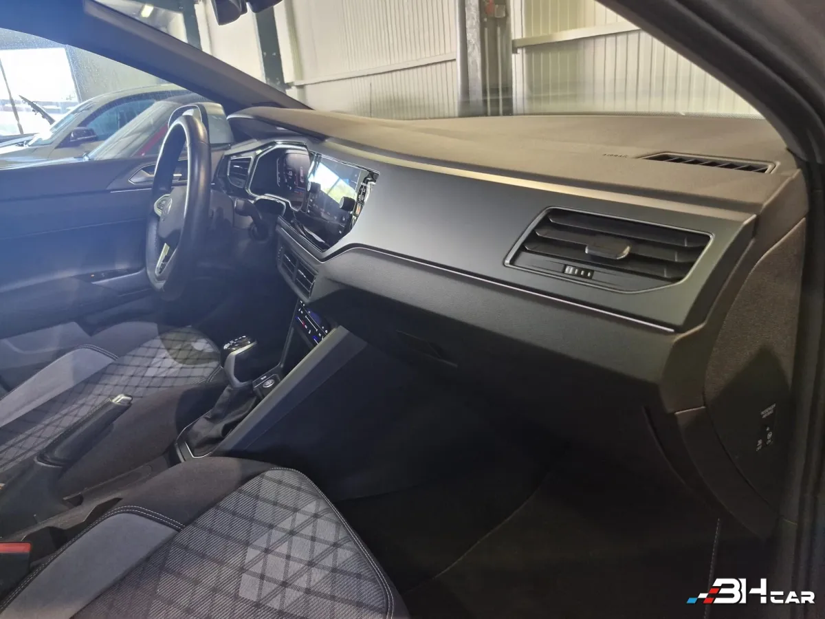 Volkswagen Taigo - photo 24