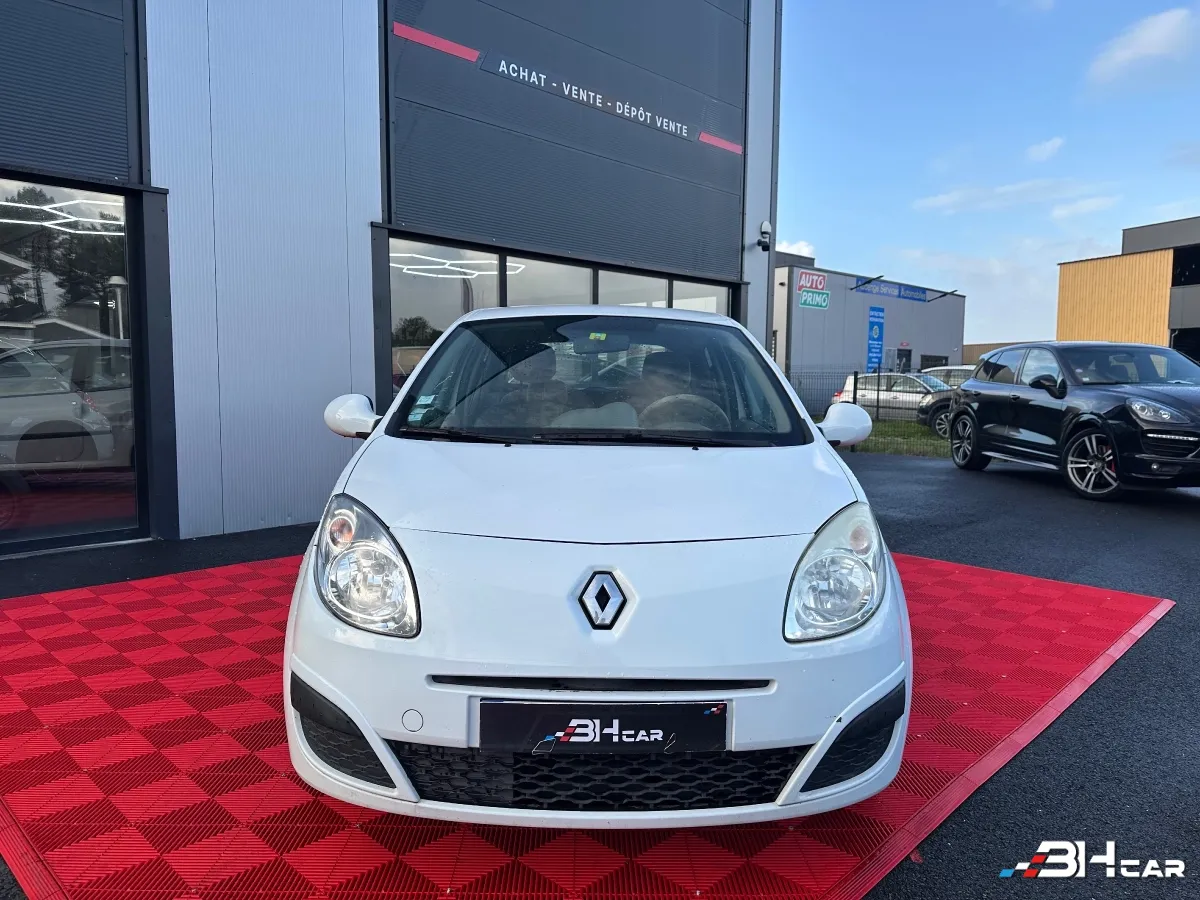 Renault Twingo - photo 2