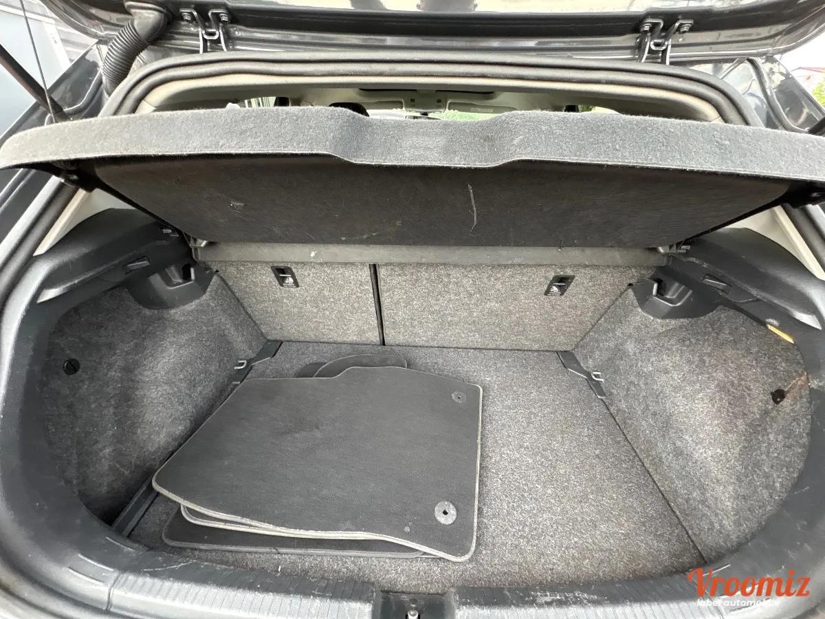 Volkswagen Polo 1.0 TSI 95 COPPER LINE DSG BVA