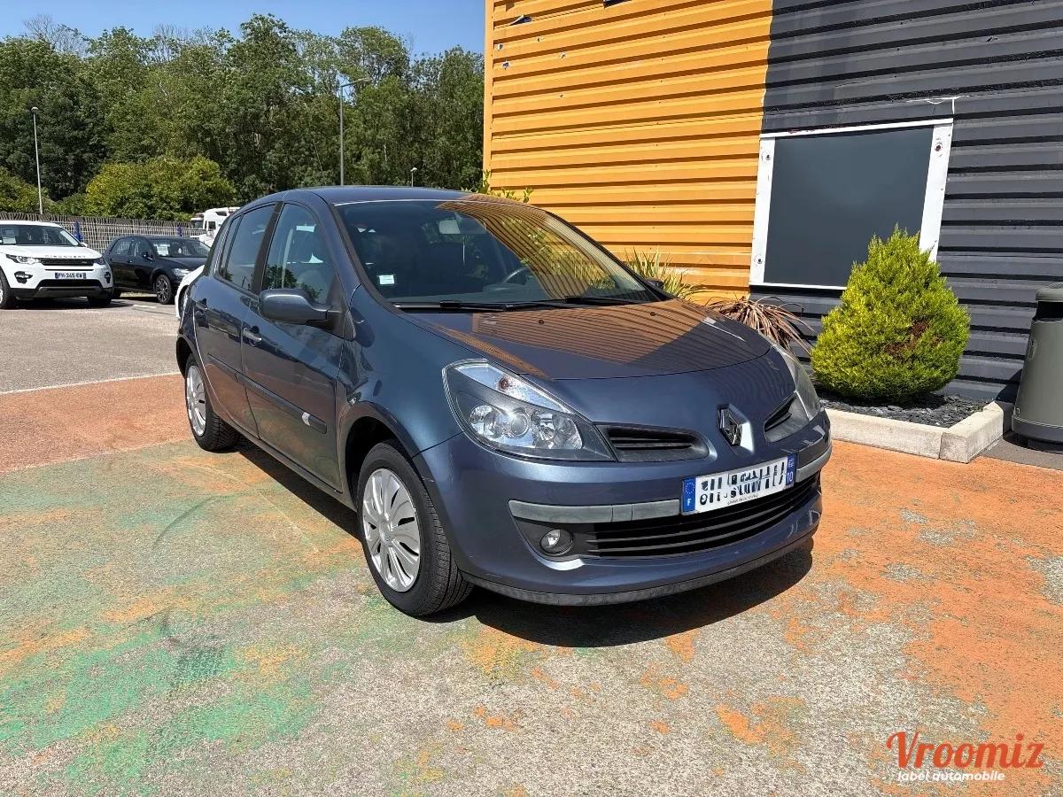 RENAULT Clio
