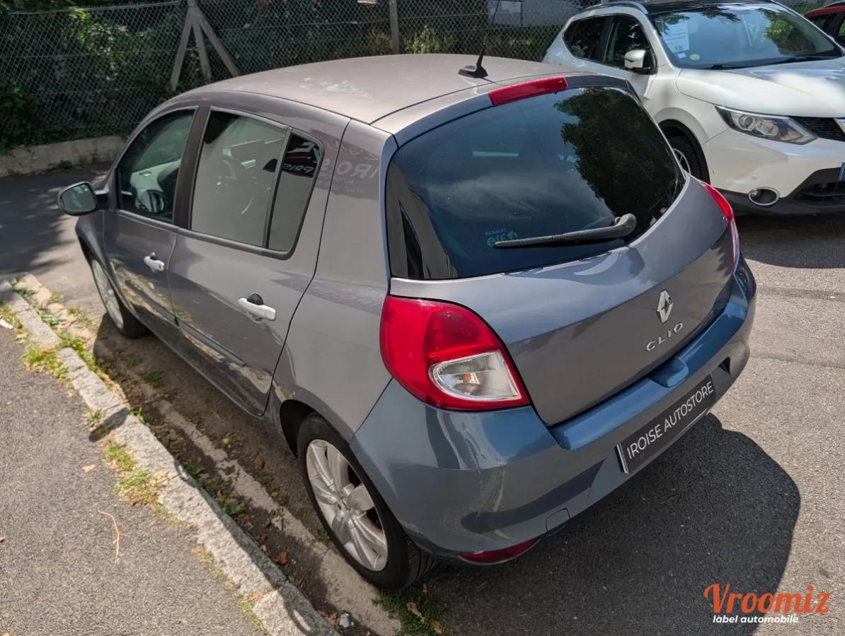 Renault Clio 1.6 110 DYNAMIQUE BVA