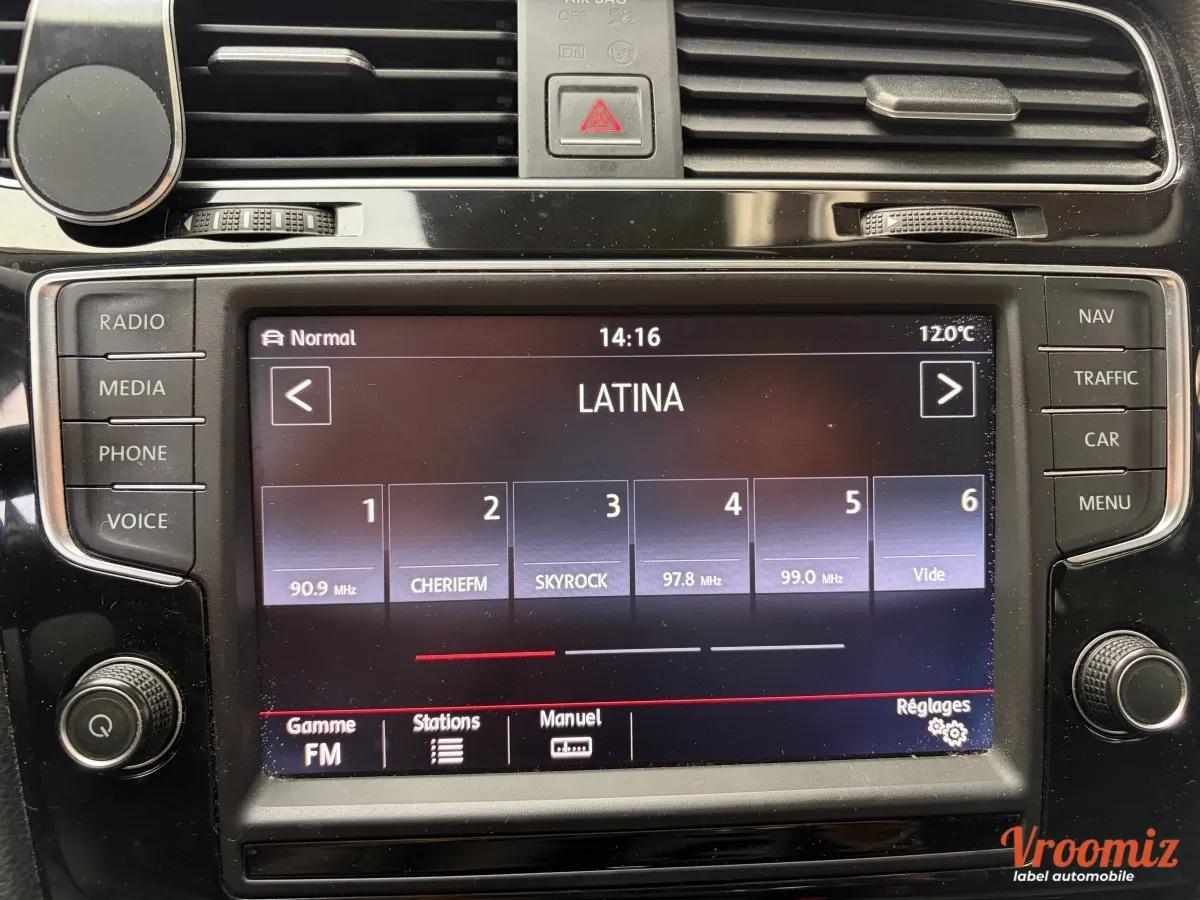 Volkswagen Golf 2.0 TDI 150 BLUEMOTION CARAT DSG BVA