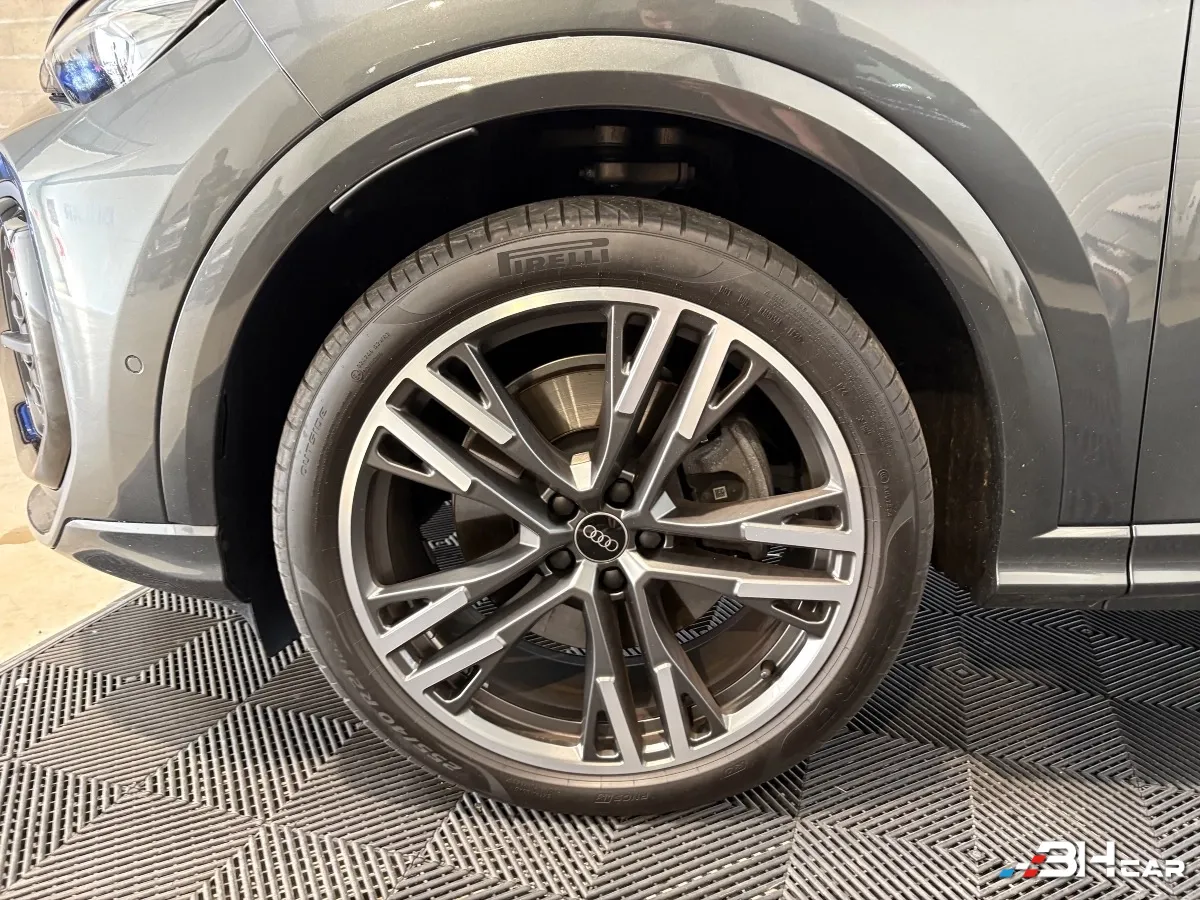 Audi Q5 - photo 21