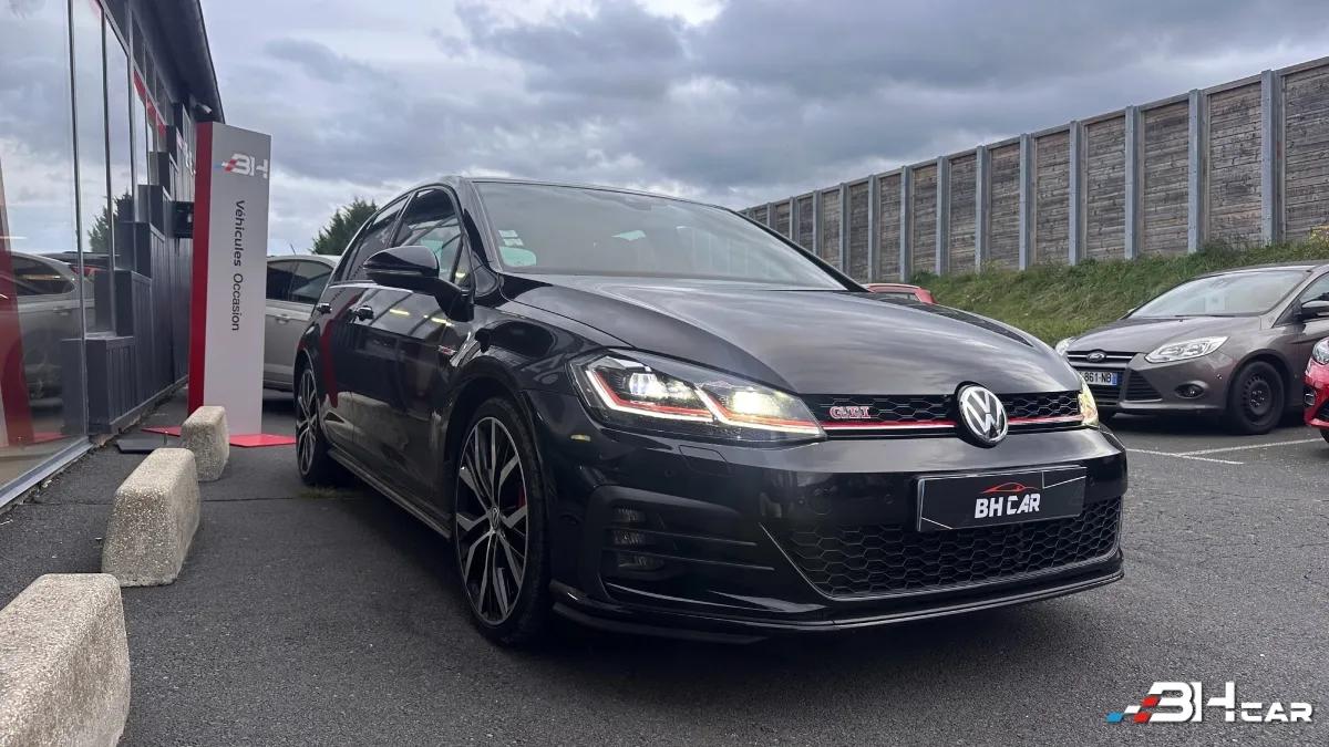 Aperçu indisponible de Volkswagen Golf