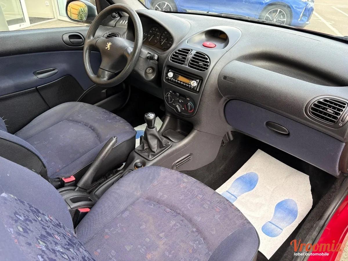 PEUGEOT 206 1.4 i 75 ch