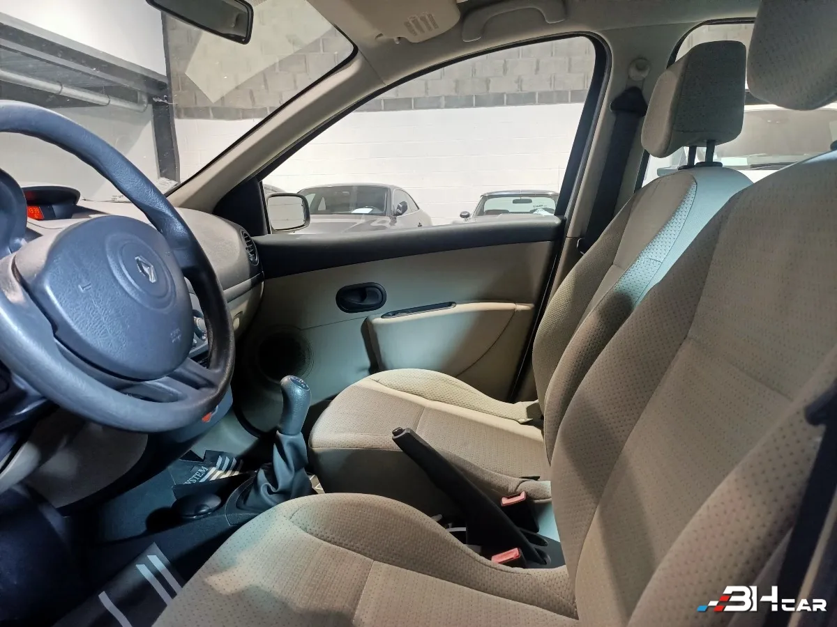 Renault Clio - photo 14