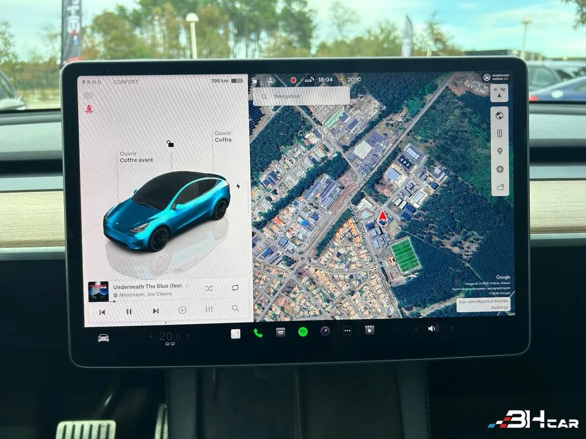 Aperçu indisponible de Tesla Model-y