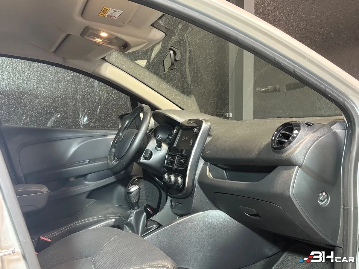 Renault Clio - photo 3