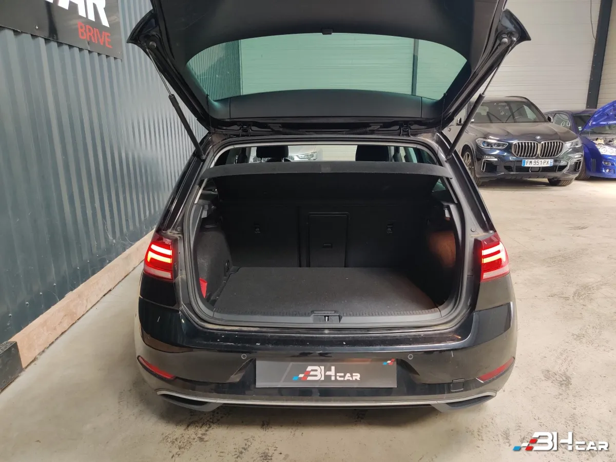 Volkswagen Golf - photo 17