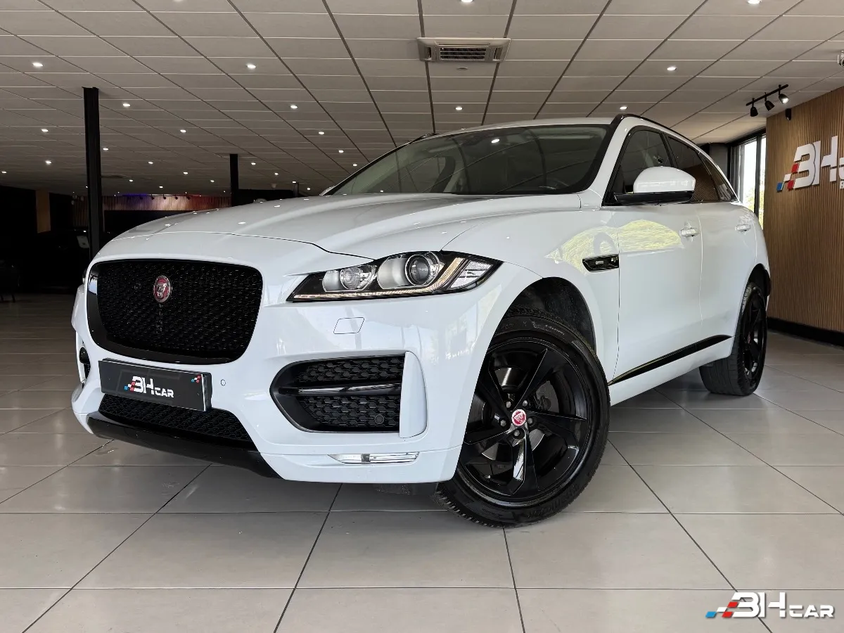 Jaguar F-pace