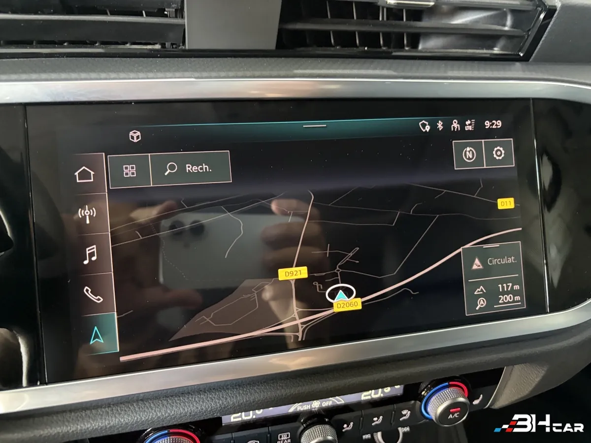 Audi Q3 - photo 27