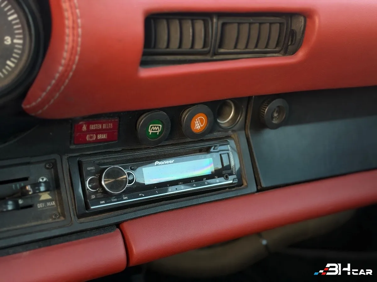 Porsche 911 SC - photo 15
