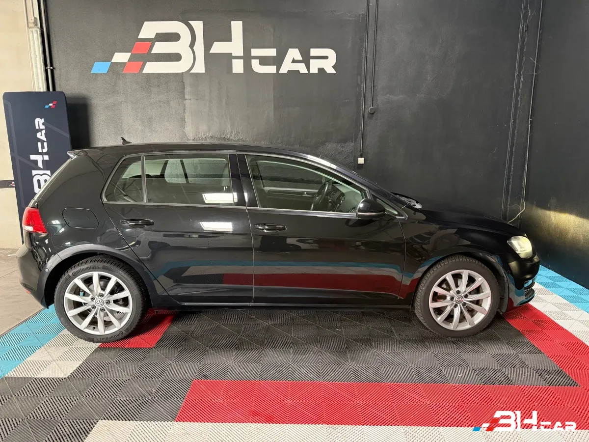 Volkswagen Golf - photo 11
